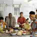 7 Reasons Why Eating Together As A Family Is Beneficial in Numerous Ways