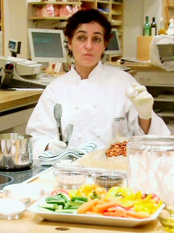 Chef Vanda leading the kitchen operations